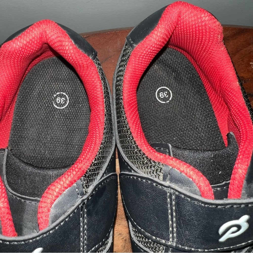 Peloton Cycling Shoes Delta Look Cleats Black Red Clip in Spin Shoes EU 39 US8 8 - Picture 4 of 11